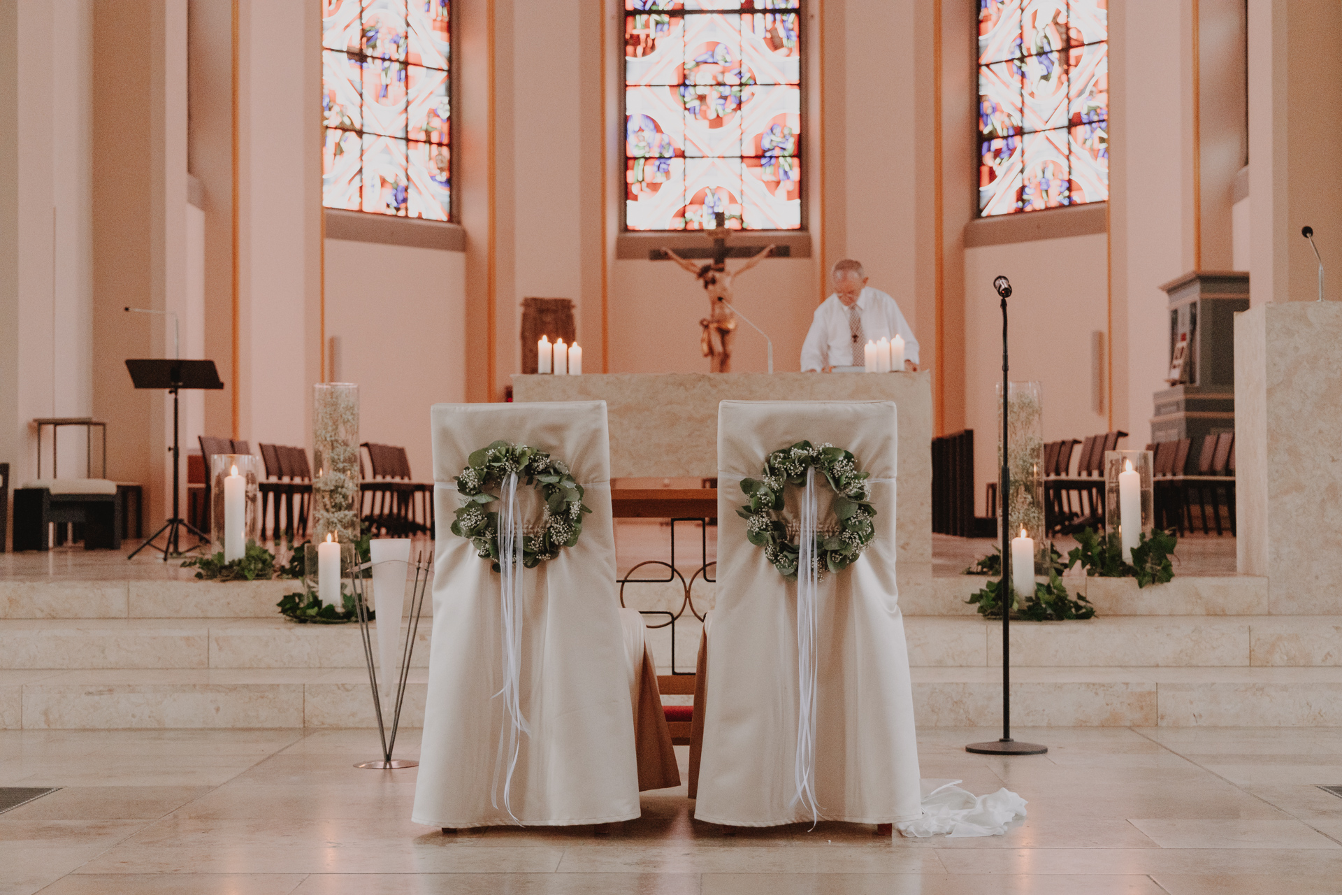 02-Kirche-Auswahl-Wedding-Kristina&Daniel–Web–sRGB–72dpi–90pz–1920px—7783