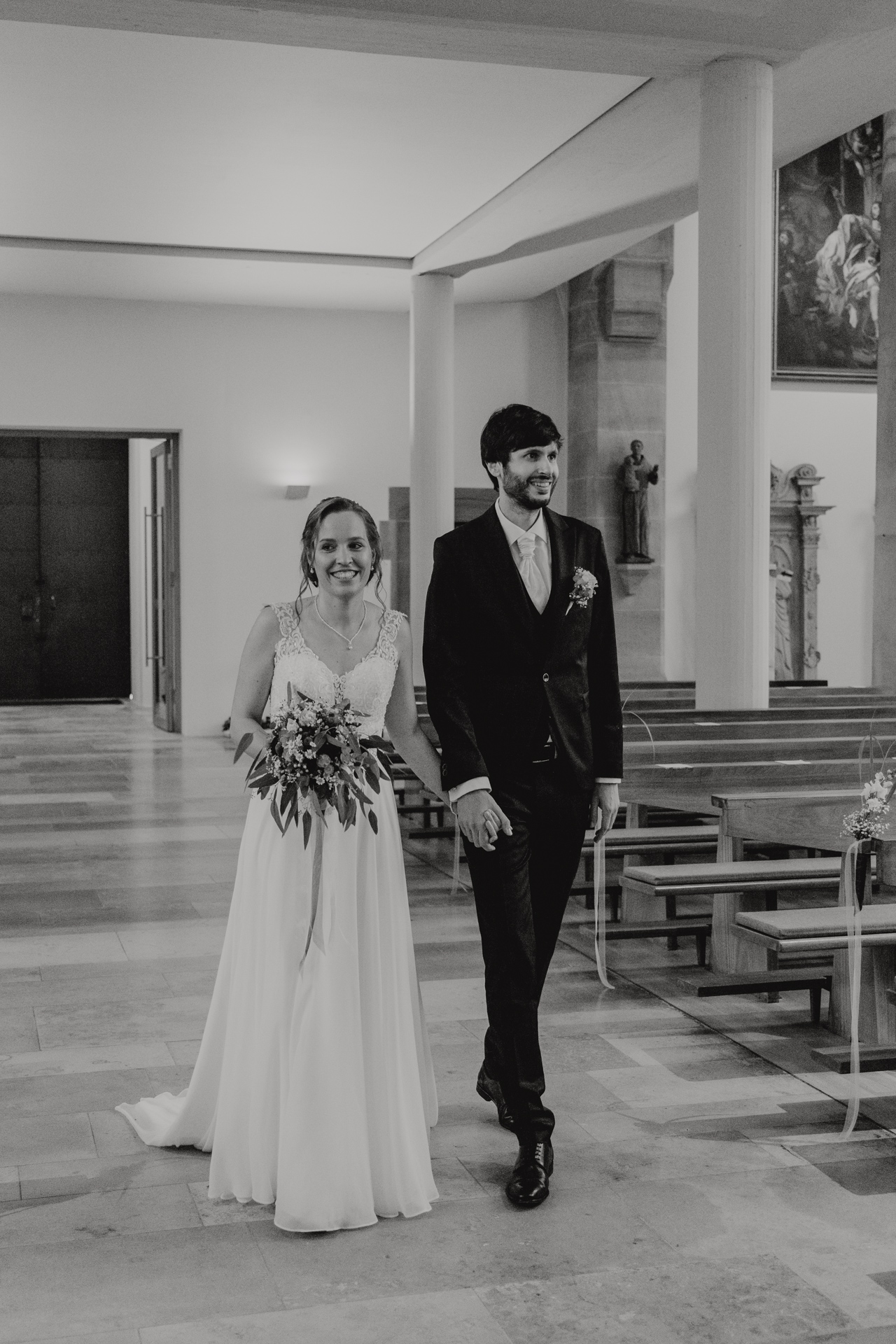 02-Kirche-Auswahl-Wedding-Kristina&Daniel–Web–sRGB–72dpi–90pz–1920px—7813-2