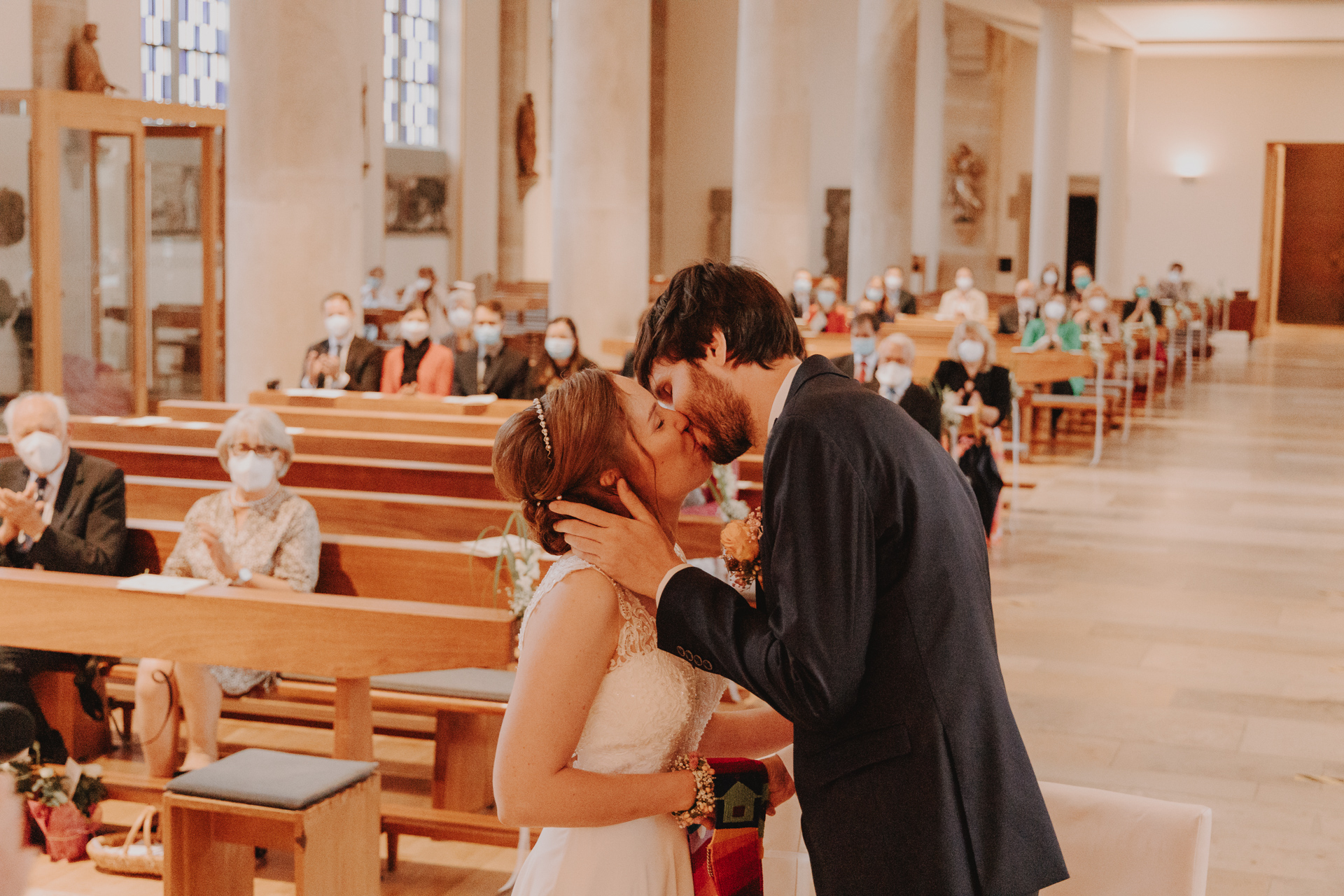 02-Kirche-Auswahl-Wedding-Kristina&Daniel–Web–sRGB–72dpi–90pz–1920px—7984