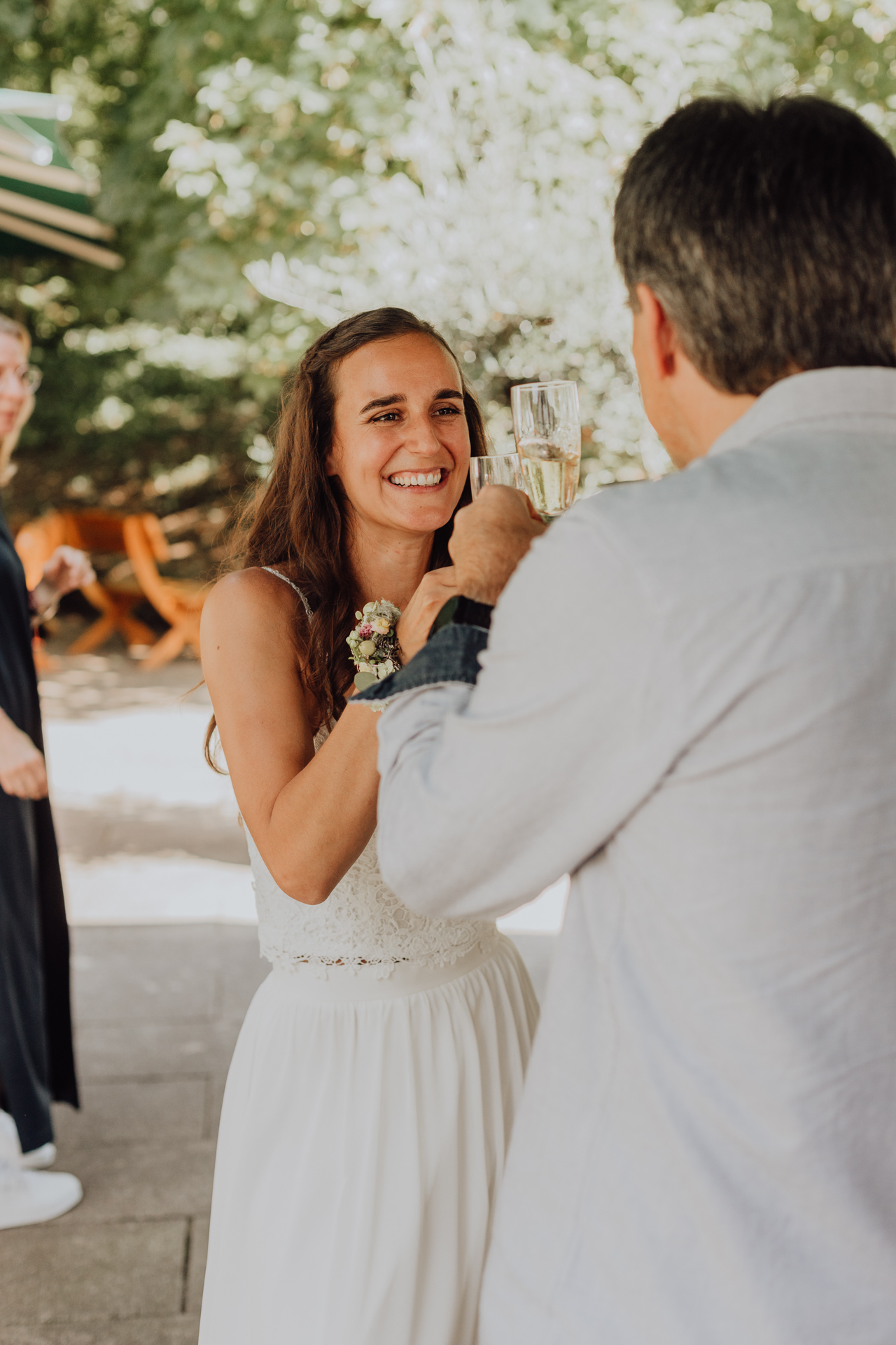 06-FreieTrauung-Sektempfang-Auswahl-Wedding-C&L–Web–sRGB–72dpi–90pz–1920px–5112